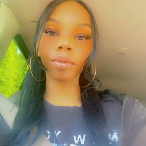 Meet your Posher, Janice